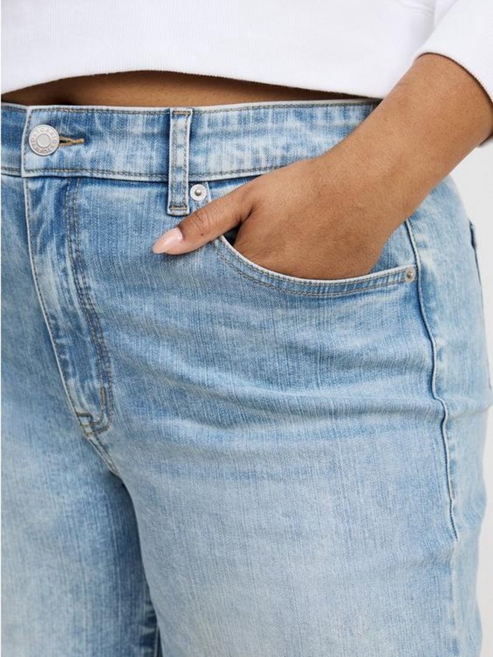 High-Rise Wide-Leg Ankle Jean - Picture 2 of 12